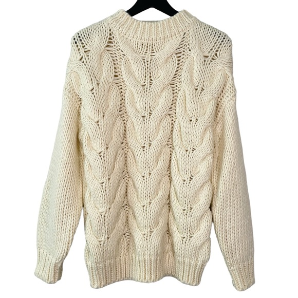 Claire Rose X NA-KD Cable Knitted Sweater in Off White S/M - Picture 3 of 9